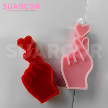 molde-silicona-corazon-en-la-mano-suarcor-suministros-para-arte-en-resina-moldes-costa-1-1.jpg